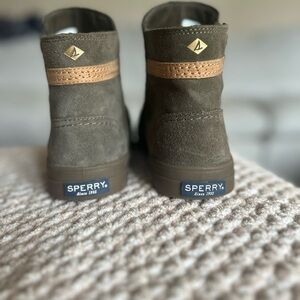 Sperry Women Olive Green Boots